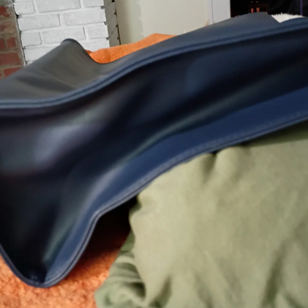 🌟 TELFAR Medium Shopping Tote in Navy Blue - Like New Condition! 🌟 - Picture 10 of 16